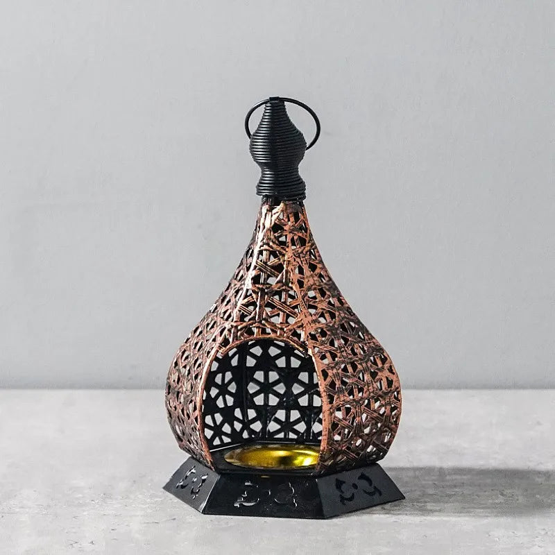 Moroccan Style Iron Art Hollow Retro Candle Holder Hanging Lantern Home Decor Craft Ornament for Home Living Room Garden