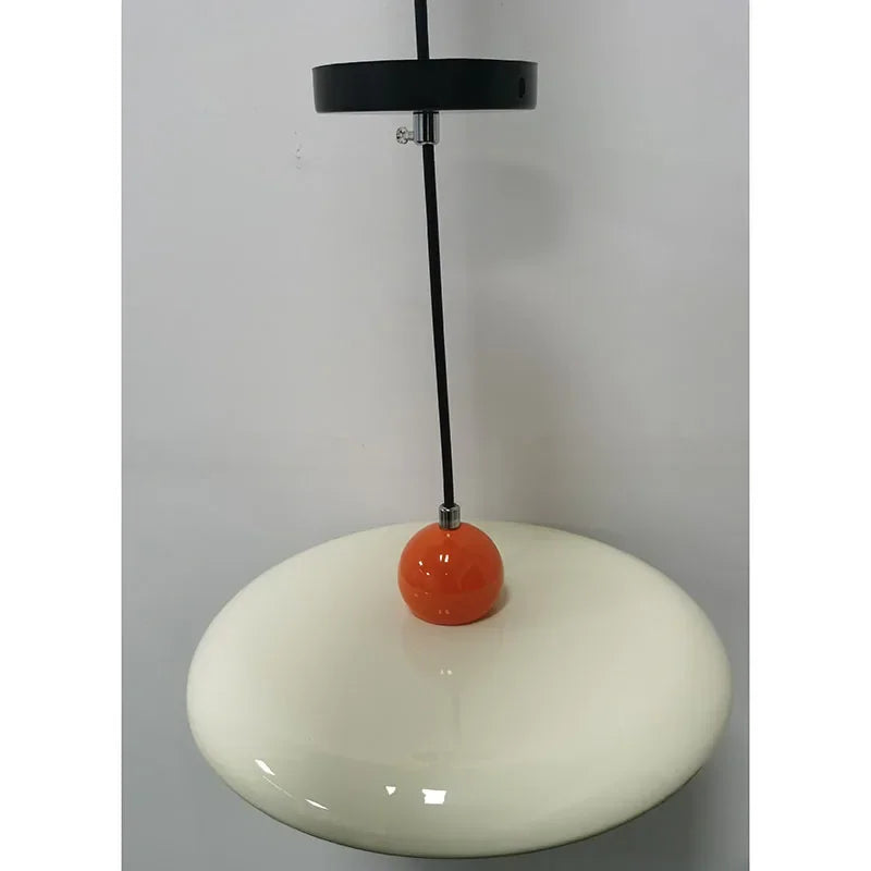 lampe suspendu minimaliste style Francais
