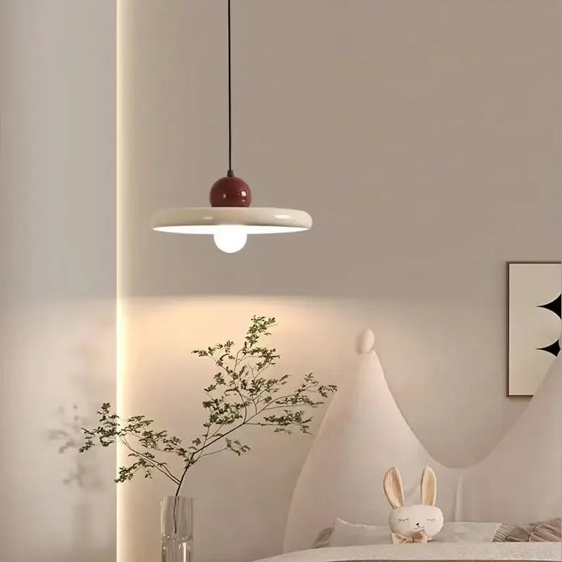 lampe suspendu minimaliste style Francais