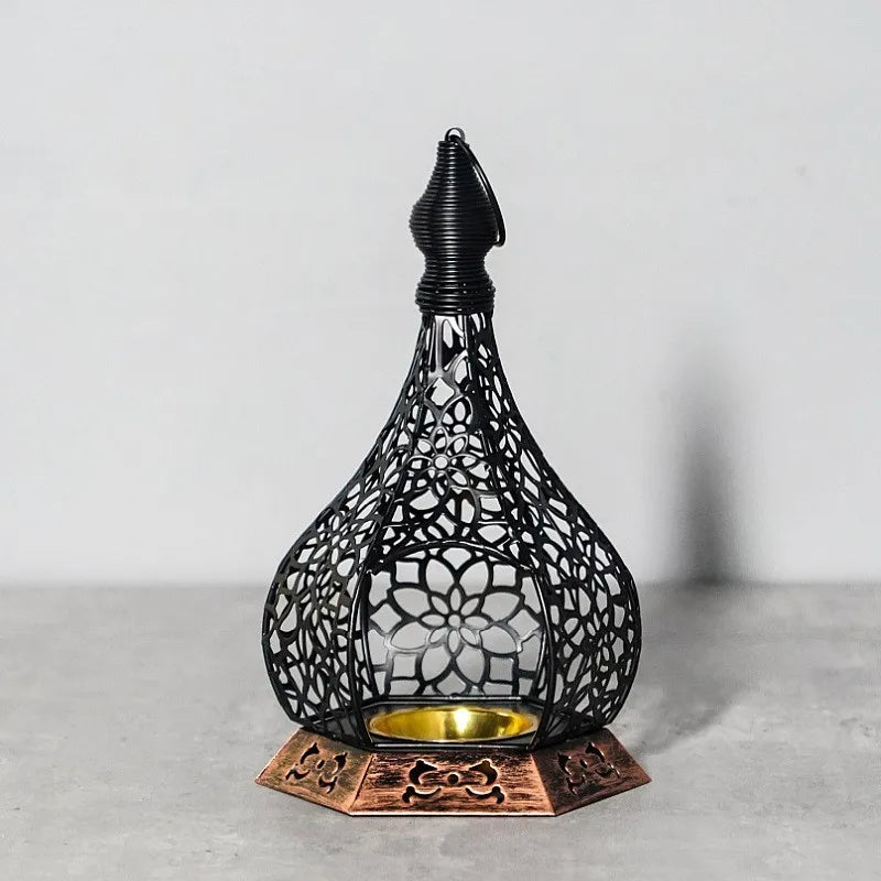 Moroccan Style Iron Art Hollow Retro Candle Holder Hanging Lantern Home Decor Craft Ornament for Home Living Room Garden